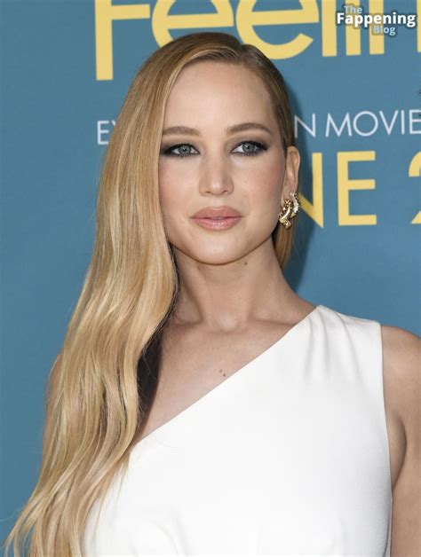 Jennifer Lawrence shares the truth behind that No Hard Feelings nude scene